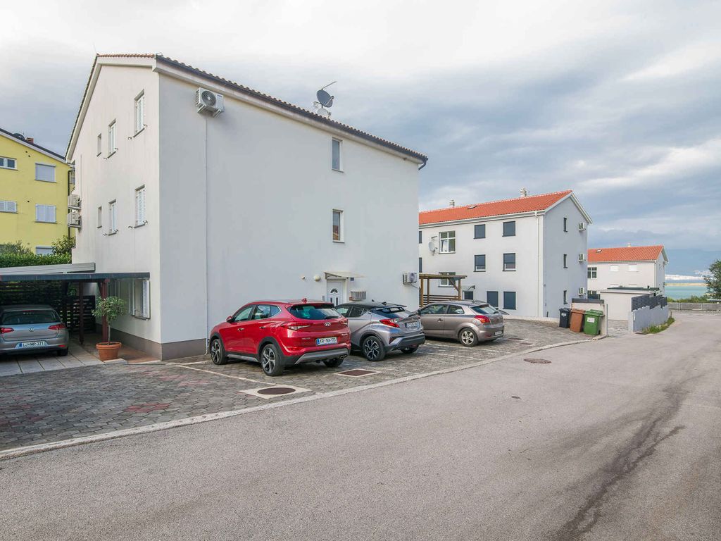 Ferienwohnung Apartment mit Klimaanlage in Meeresnähe