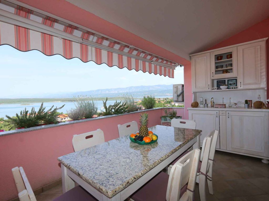 Ferienwohnung mit Klimaanlage und Meerblick