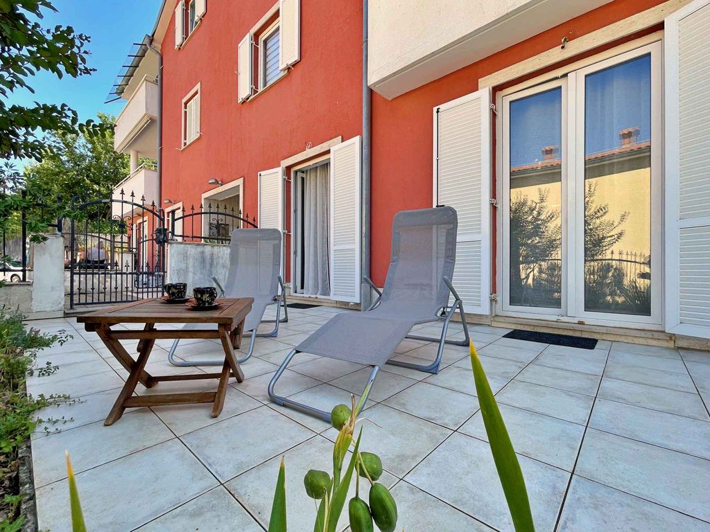 Ferienwohnung mit Terrasse in Strandnähe