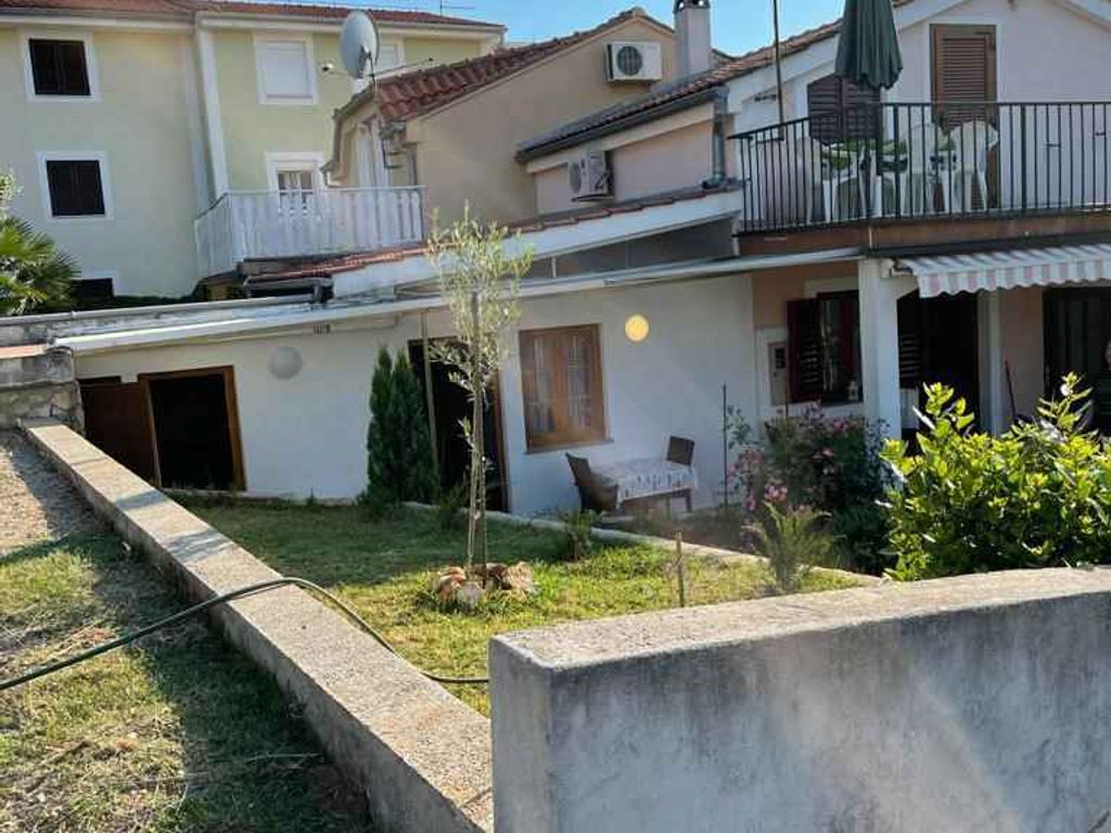 Studio mit Terrasse