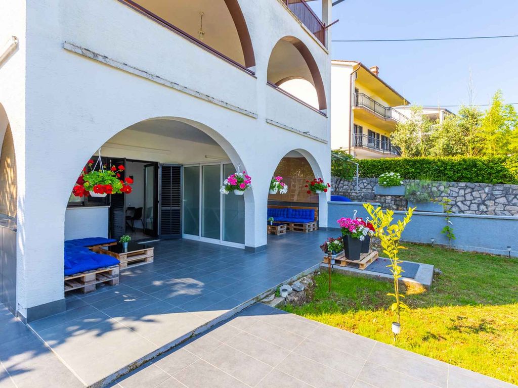 Ferienwohnung mit Terrasse