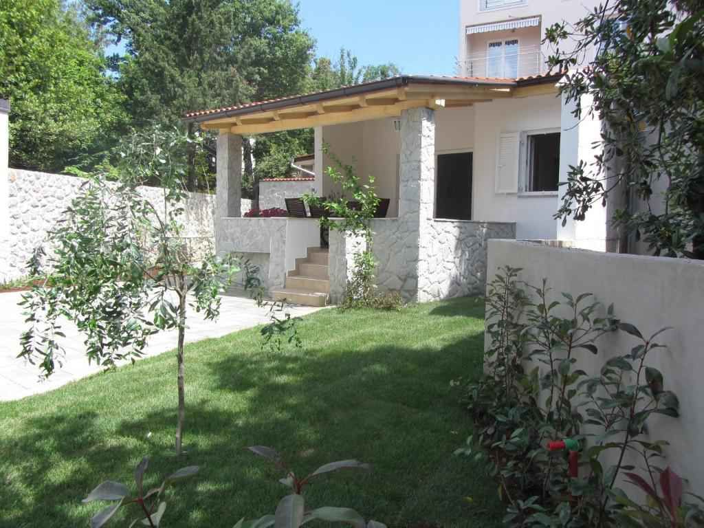 Ferienhaus mit Terrasse und Klimaanlage