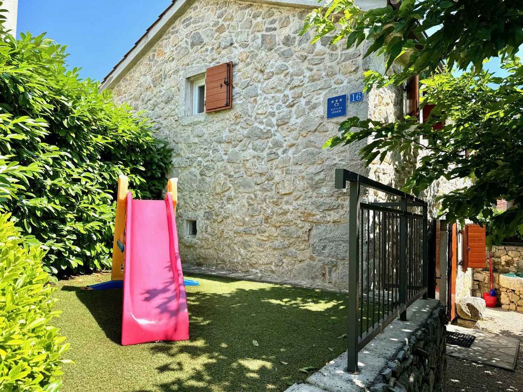 Ferienhaus mit Pool