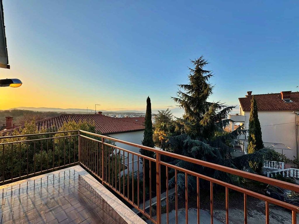 Ferienwohnung mit Klimaanlage und Meerblick