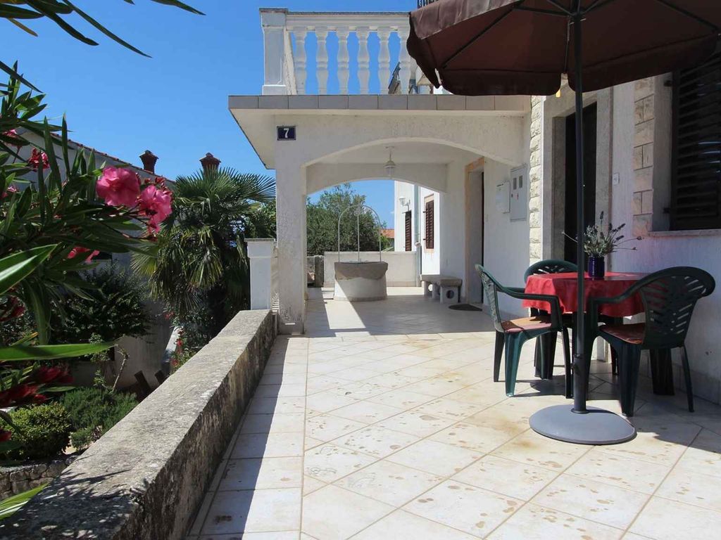 Studio mit Terrasse