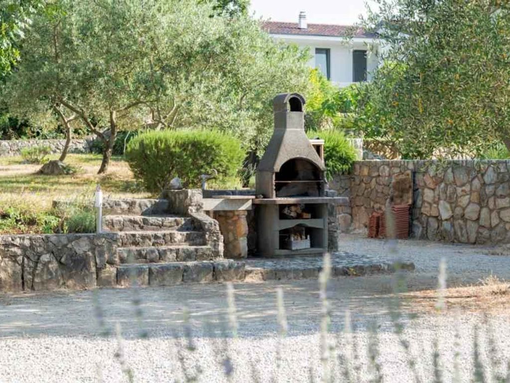 Ferienwohnung mit Klimaanlage und Grill in Strandnähe
