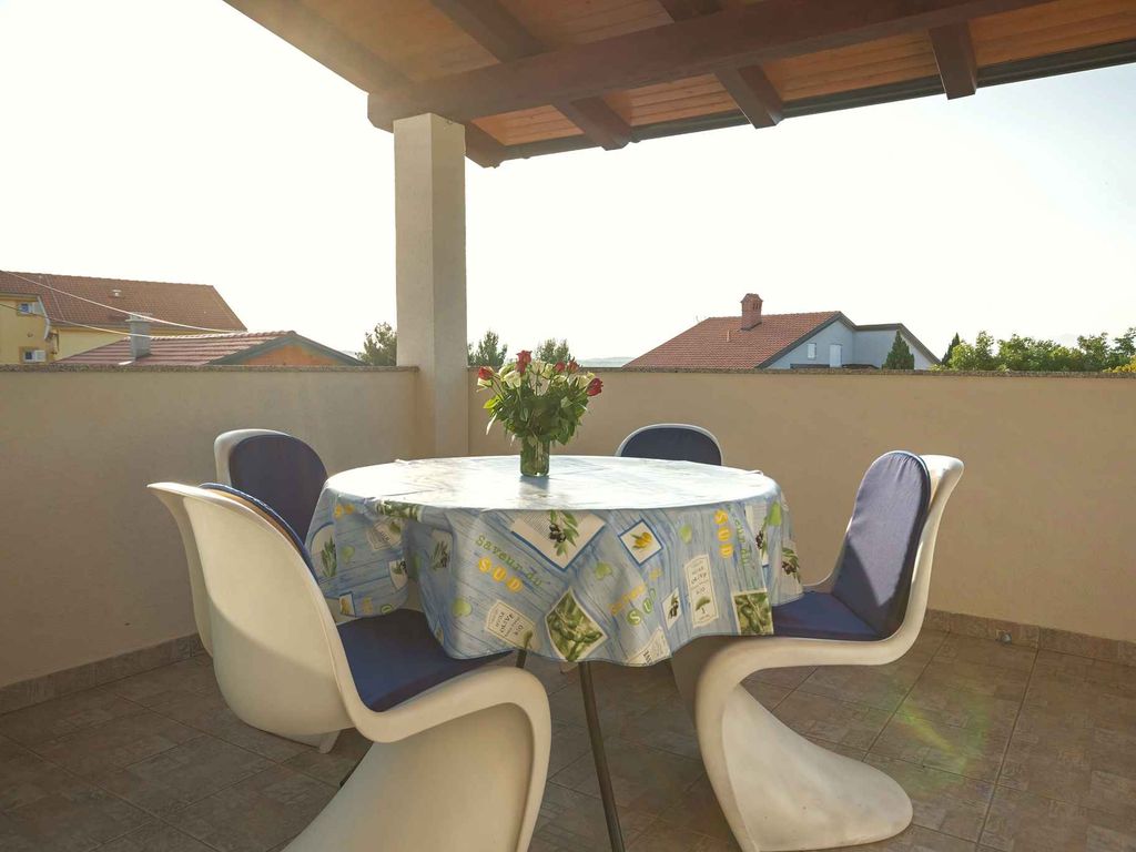 Ferienwohnung mit Klimaanlage und Grill in Strandnähe