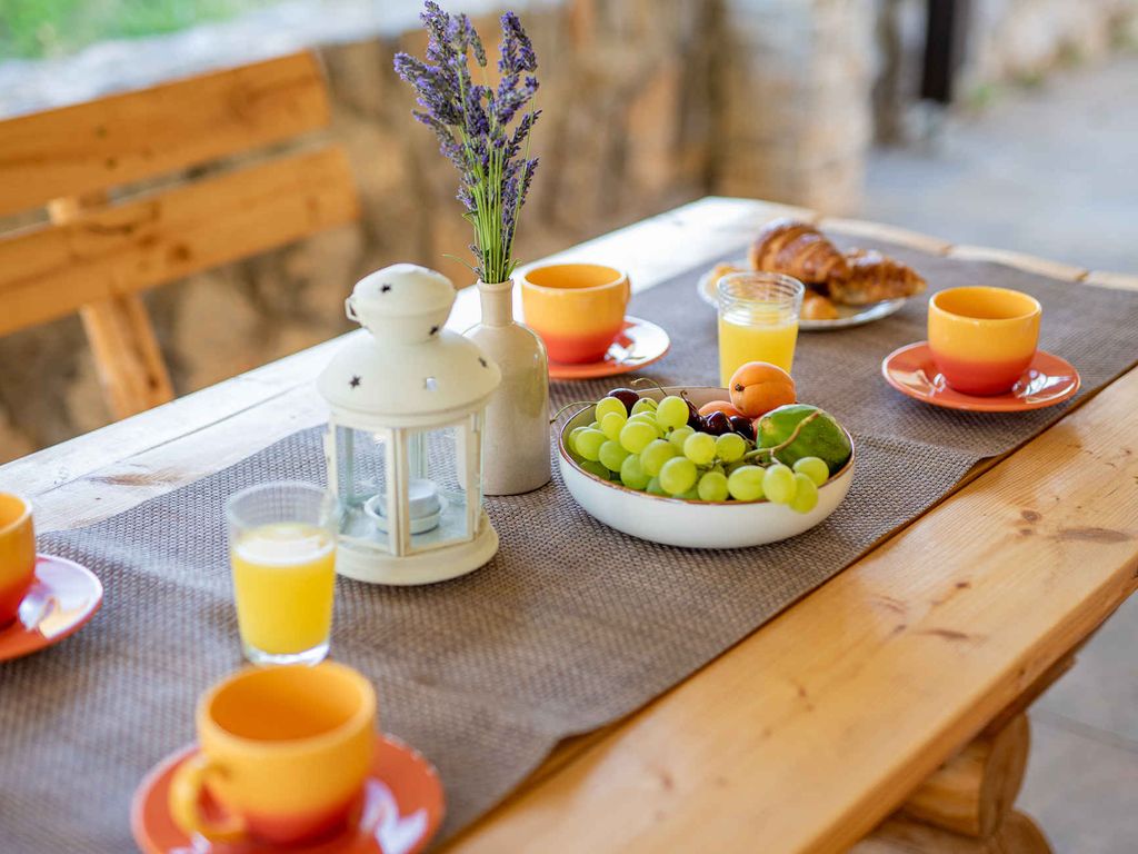 Ferienwohnung mit großer Terrasse, Klimaanlage und in Strandnähe