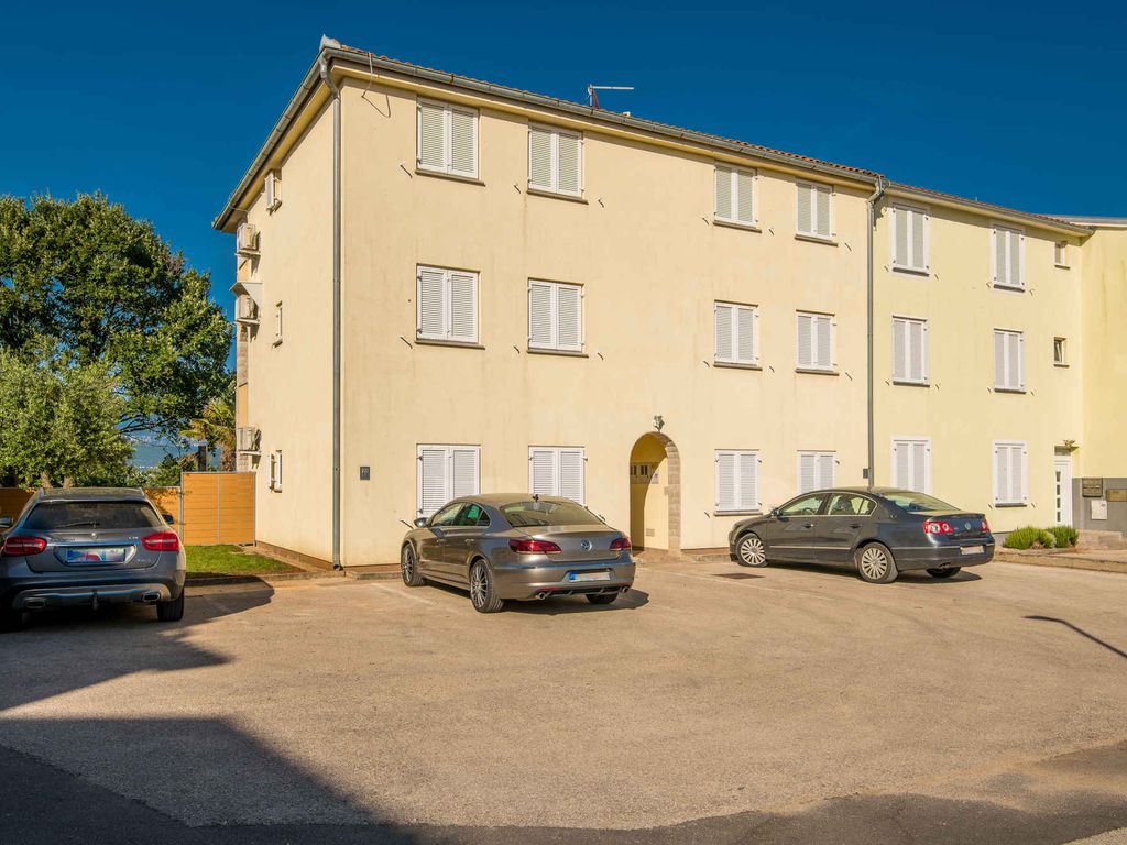 Ferienwohnung mit einem wunderschönen Meerblick und einem Balkon