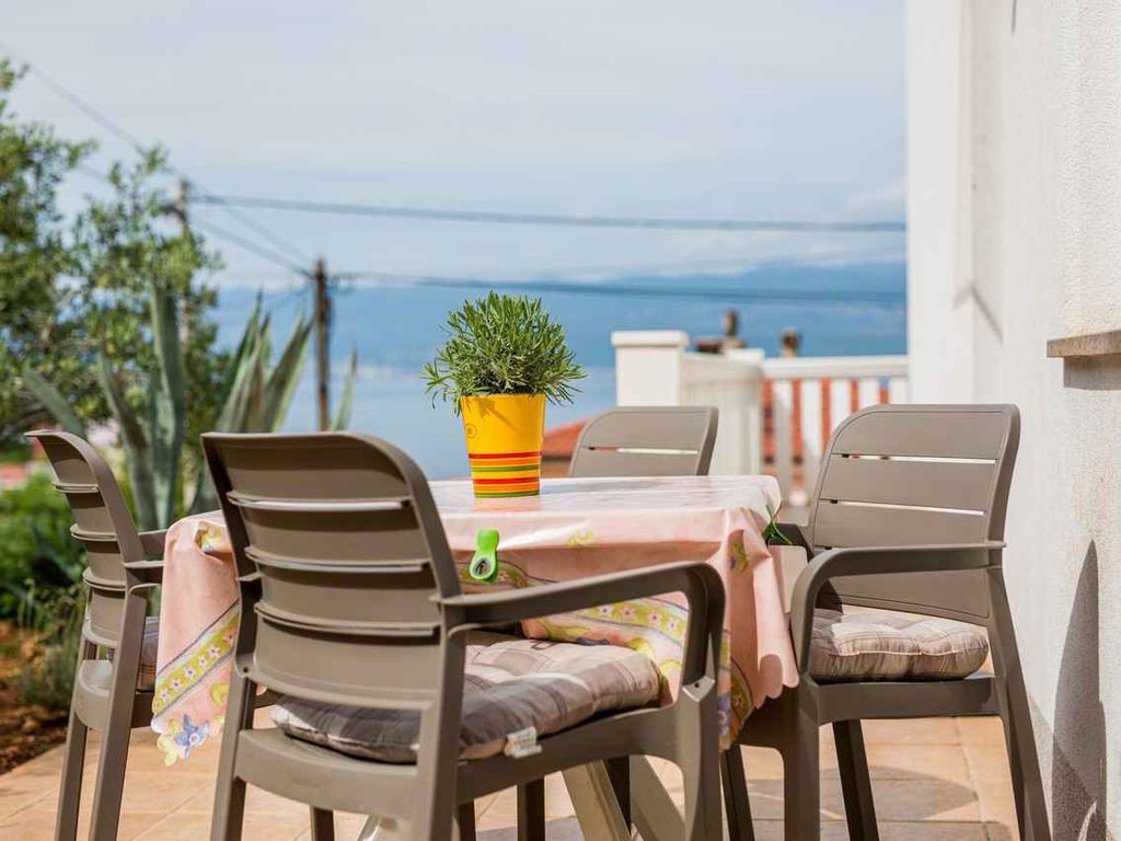 Ferienwohnung mit einem Schlafzimmer, in der Nähe vom Strand