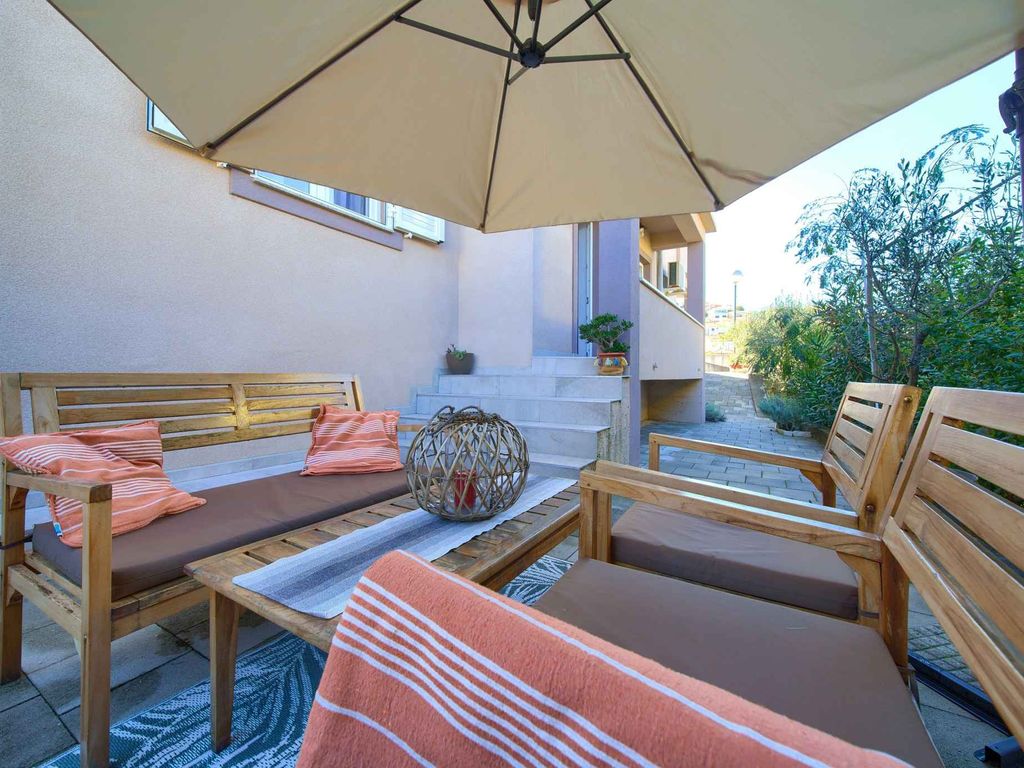 Ferienwohnung mit Terrasse in Strandnähe