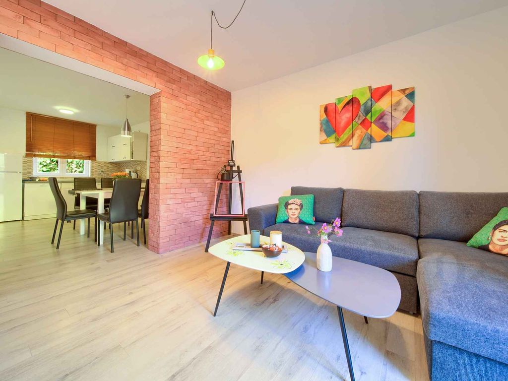 Ferienwohnung mit Terrasse in Strandnähe