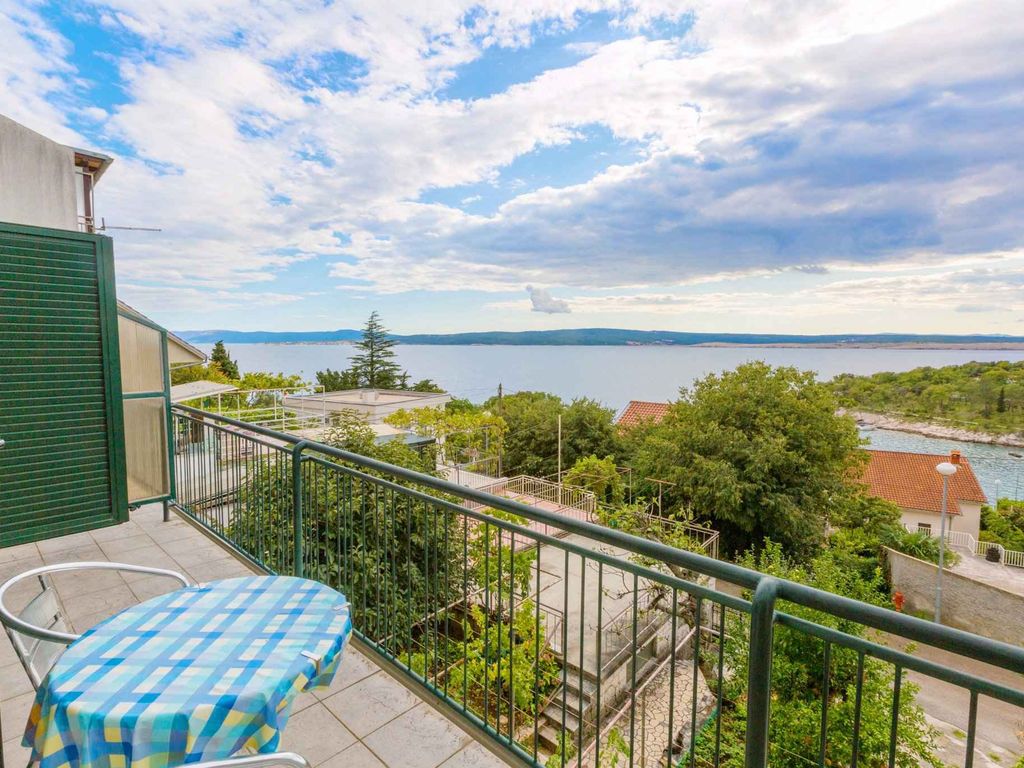 Ferienwohnung mit Balkon und Meerblick