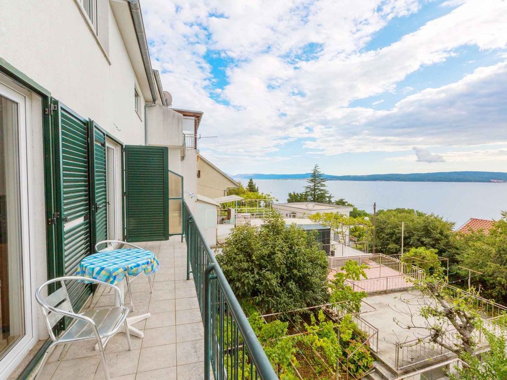 Ferienwohnung mit Balkon und Meerblick