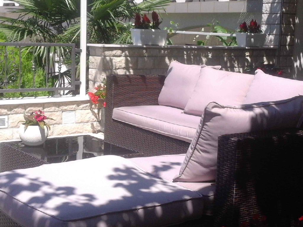 Ferienwohnung mit 10 qm Terrasse, Anlage nicht geeignet für Jugendgruppen unter 25 Jahre