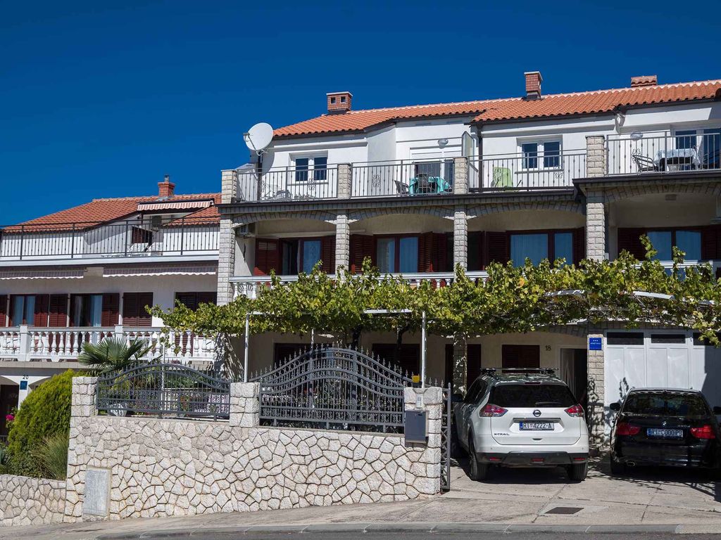 Ferienwohnung mit 10 qm Terrasse, Anlage nicht geeignet für Jugendgruppen unter 25 Jahre