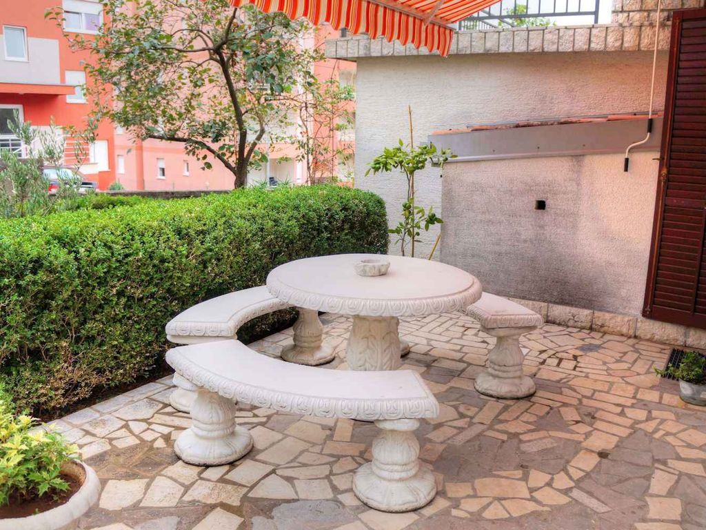 Ferienwohnung mit Terrasse