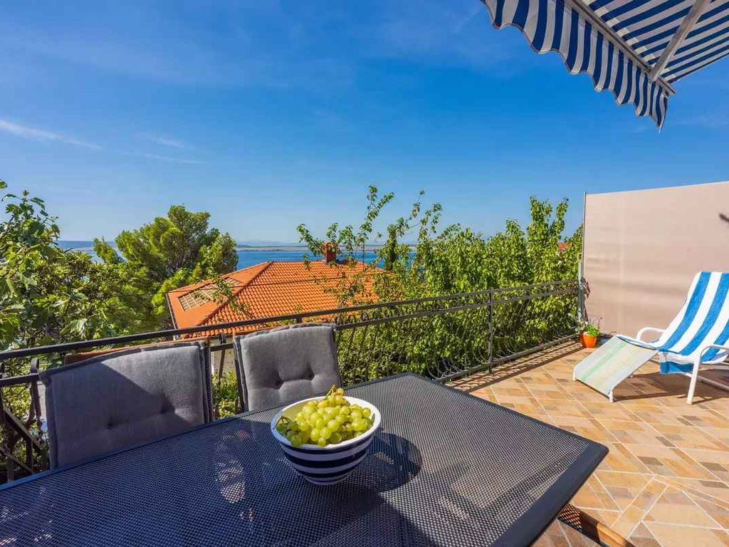 Ferienwohnung mit Balkon in Strandnähe