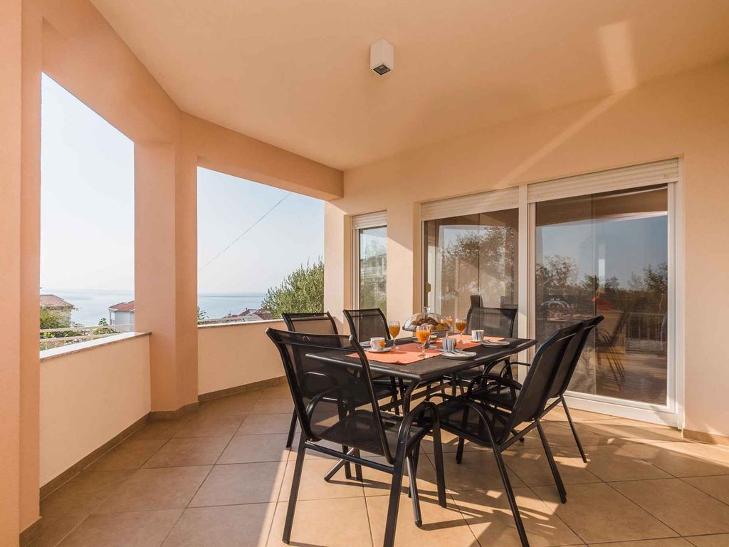 Ferienwohnung mit Terrasse und Klimaanlage