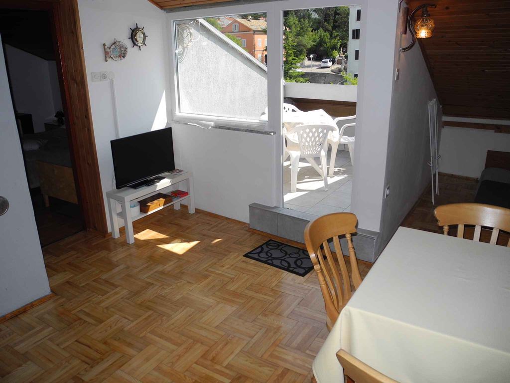 Ferienwohnung mit Klimaanlage und Balkon