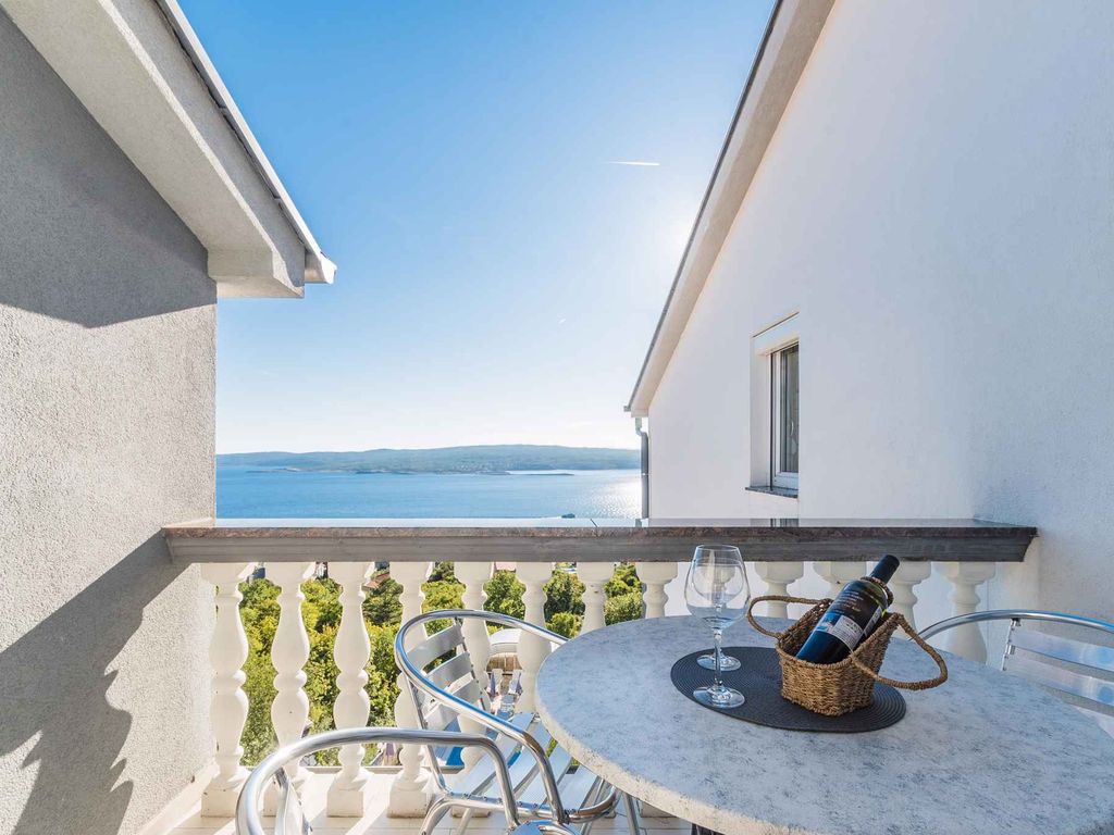Ferienwohnung mit Klimaanlage und Pool
