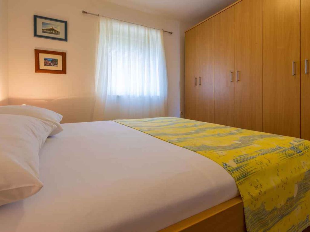 Ferienwohnung mit Klimaanlage und Parkplatz