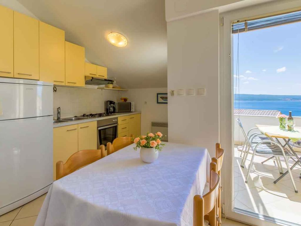 Ferienwohnung mit Balkon und Meerblick