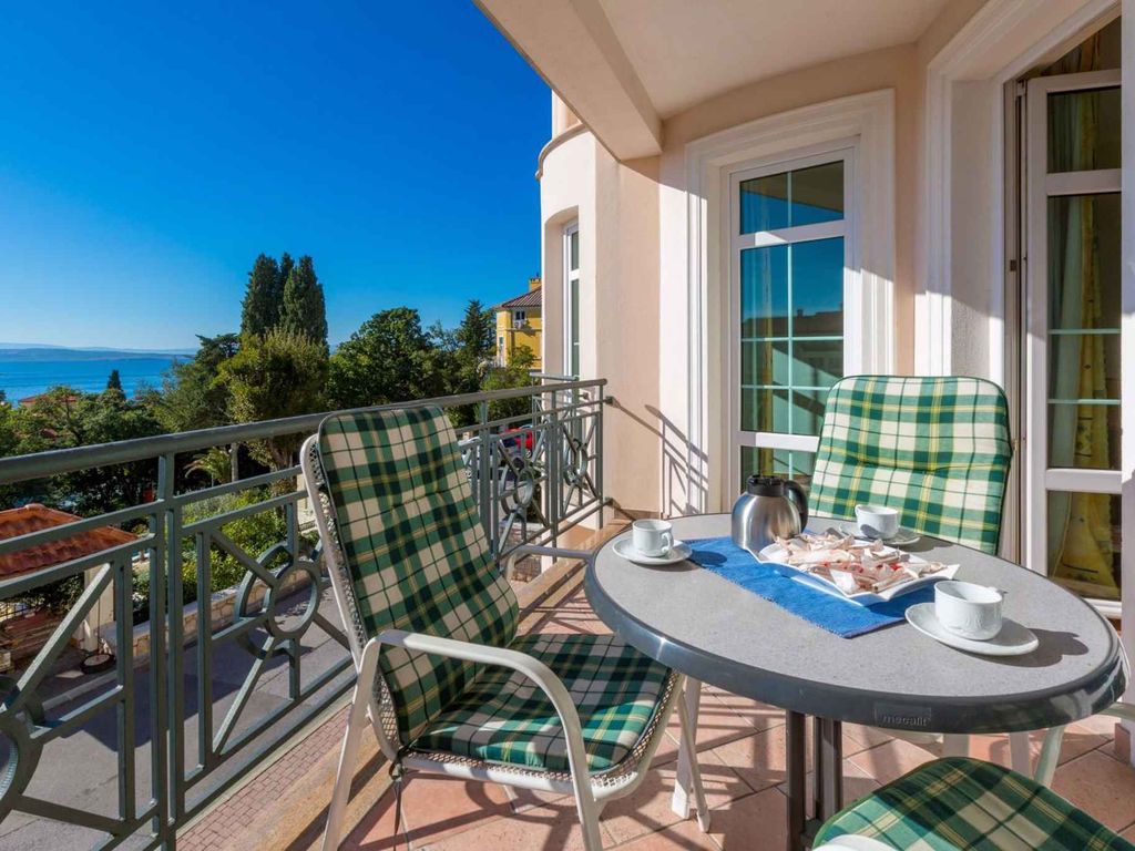 Ferienwohnung mit Balkon und Klimaanlage