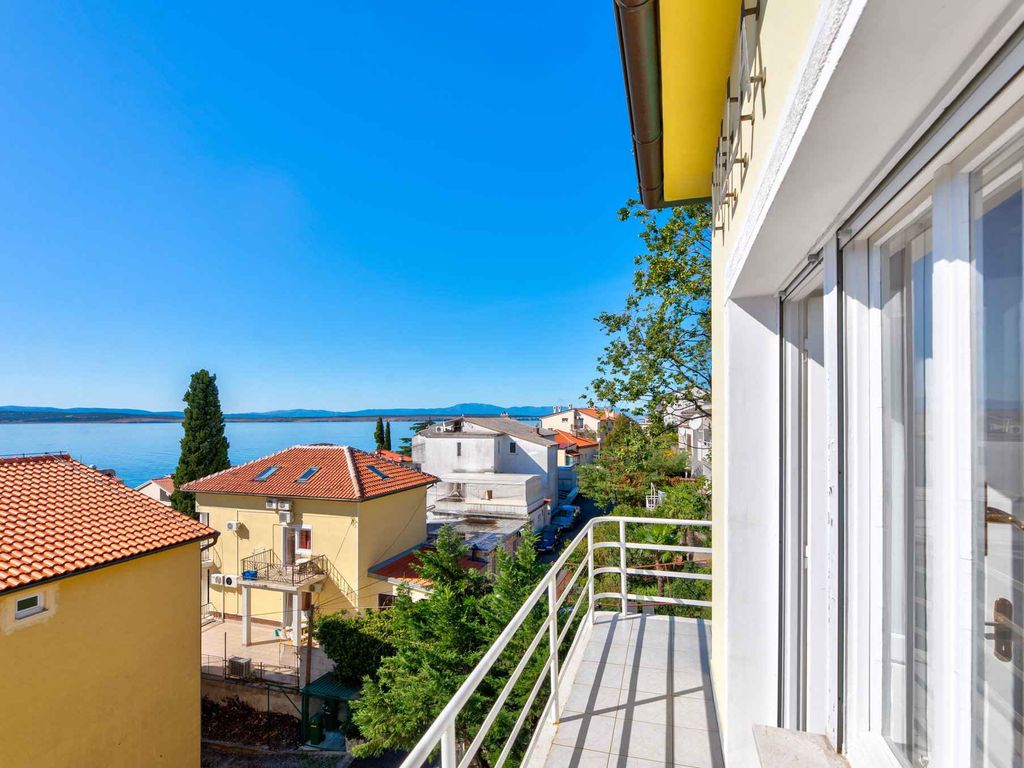 Ferienwohnung mit Balkon und Klimaanlage