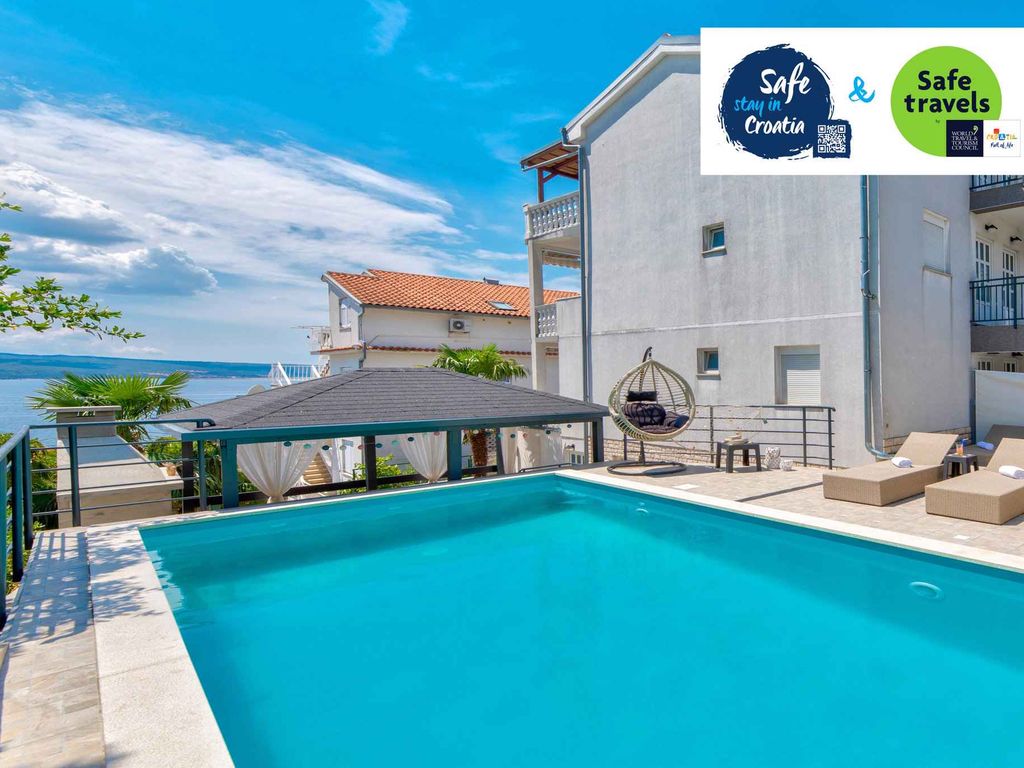 Ferienwohnung mit Swimmingpool und Whirlpool zur gemeinsamen Nutzung