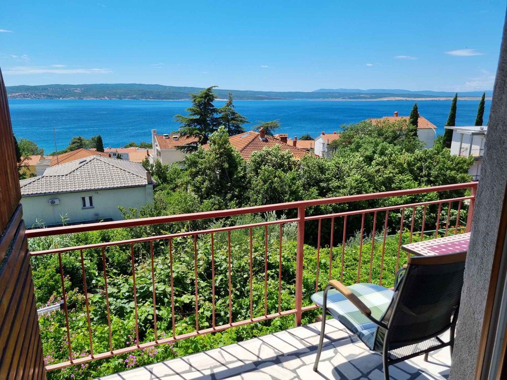 Ferienwohnung mit Balkon und Meerblick
