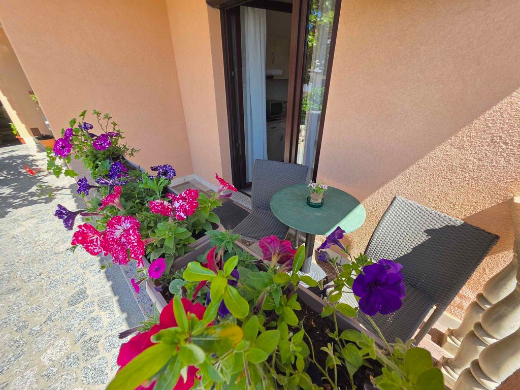 Ferienwohnung mit Terrasse und Klimaanlage