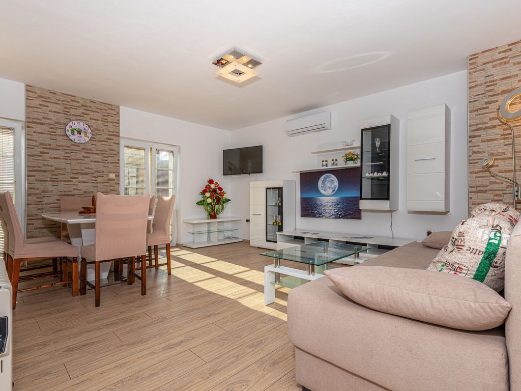 Ferienwohnung Erste Reiche zum Meer