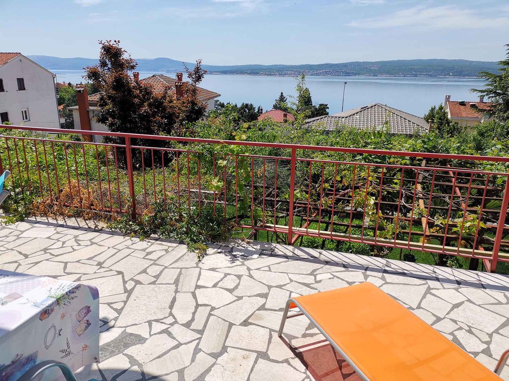 Ferienwohnung mit Terrasse und Meersicht