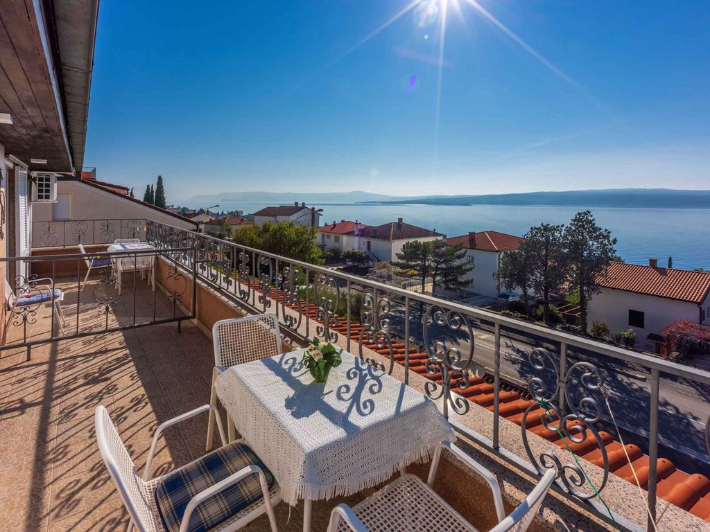 Ferienwohnung mit Klimaanlage und Terrasse