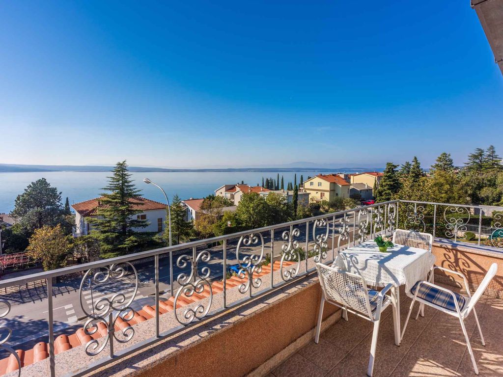 Ferienwohnung mit Klimaanlage und Terrasse