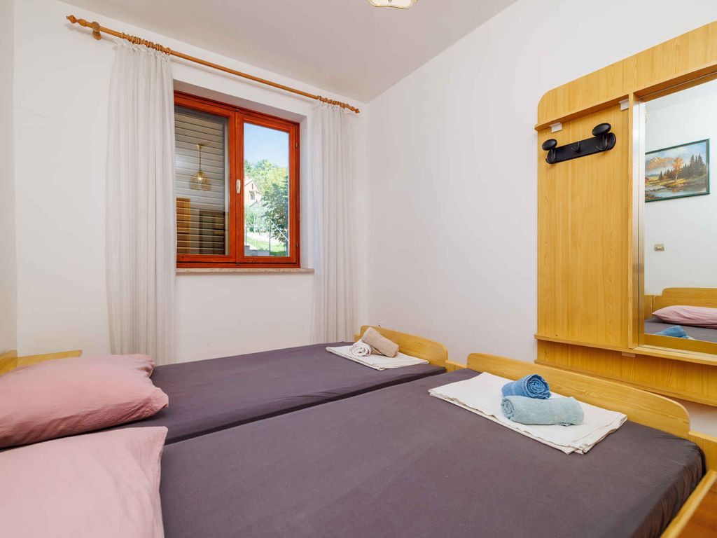 Ferienwohnung mit Terrasse und Klimaanlage