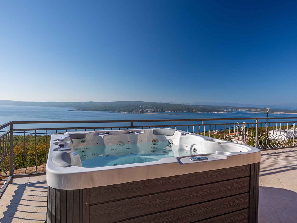 Ferienwohnung mit Aussicht und Whirlpool