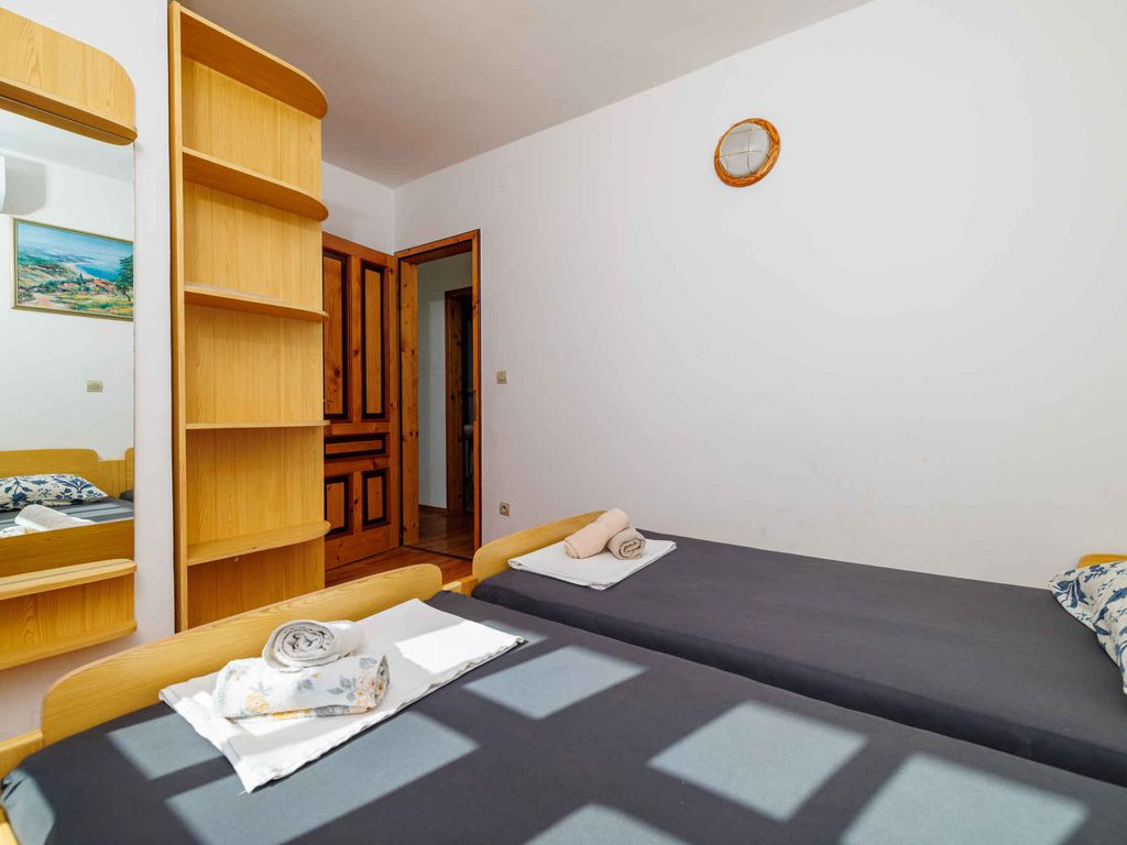 Ferienwohnung mit Aussicht und Whirlpool