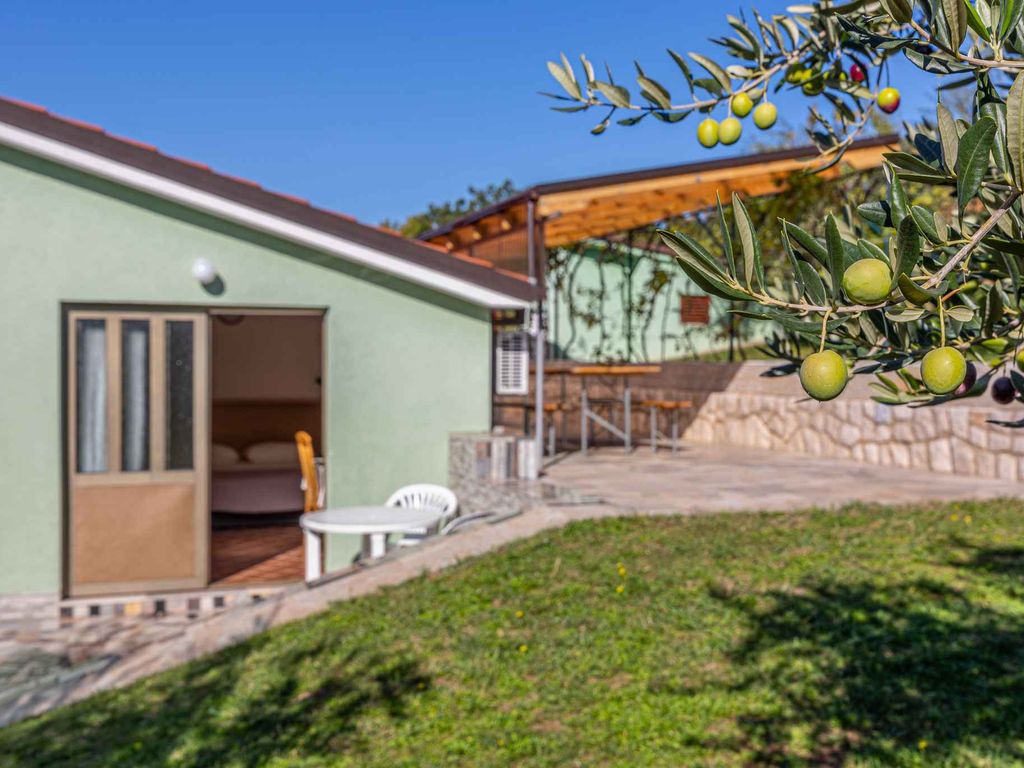 Studio klimatisiert mit wifi und terrasse