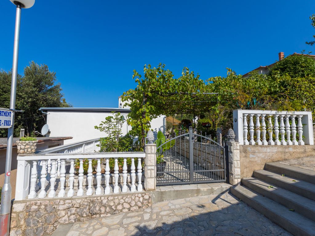 Ferienwohnung mit Klimaanlage und Terrasse