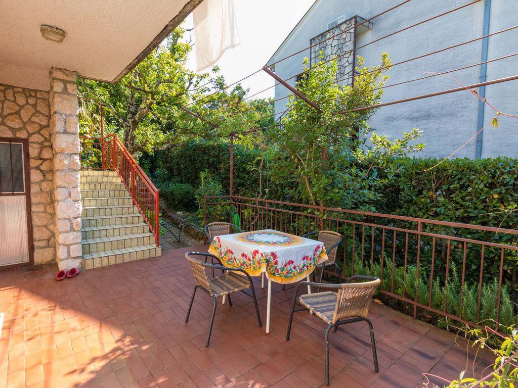 Ferienwohnung mit Balkon und Klimaanlage