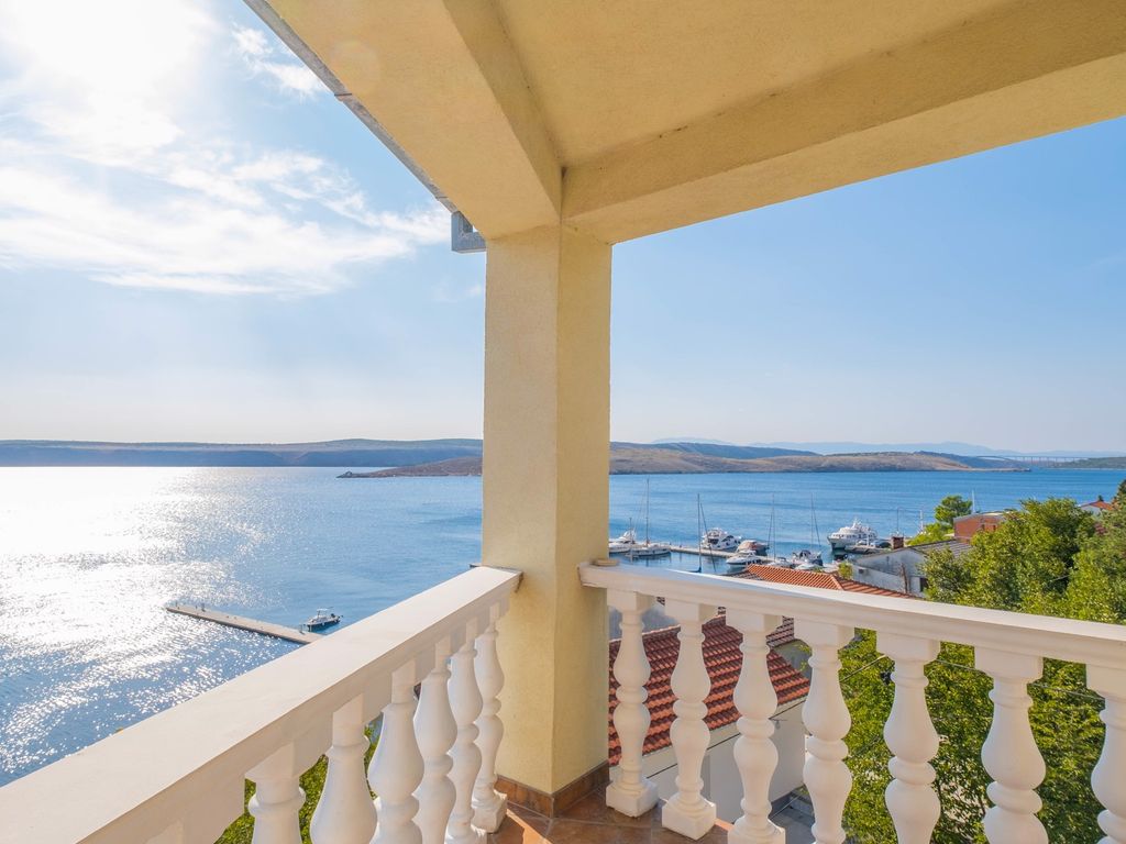 Ferienwohnung mit Klimaanlage und Meerblick