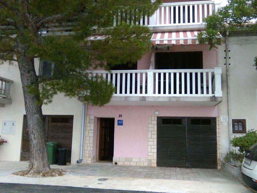Ferienwohnung mit Klimaanlage direkt am Meer