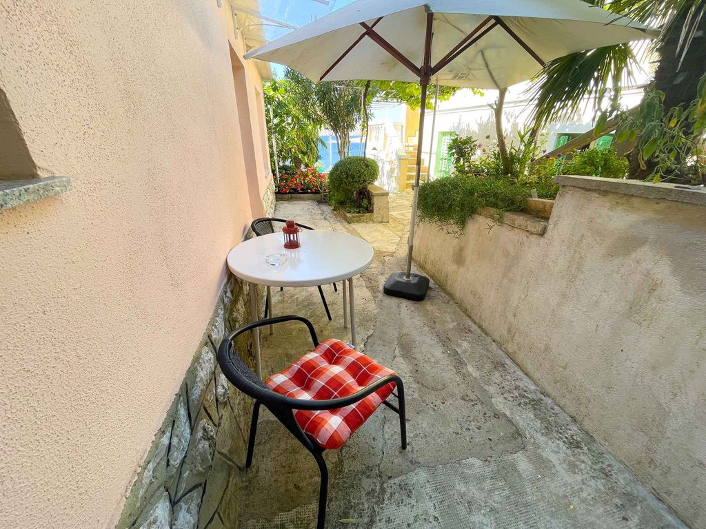 Studio mit Terrasse und Klimaanlage