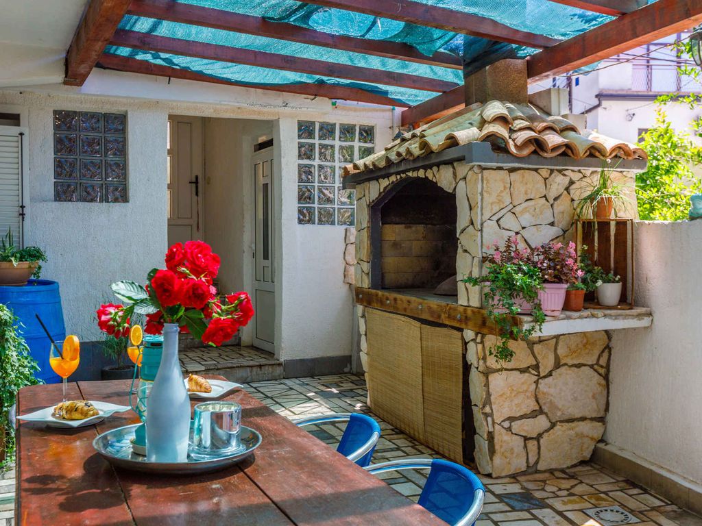 Ferienwohnung mit Terrasse und Klimaanlage