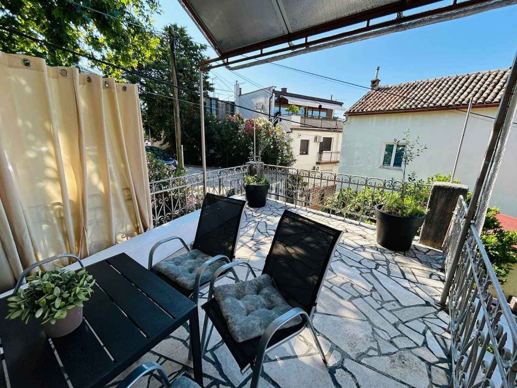 Ferienwohnung mit Balkon