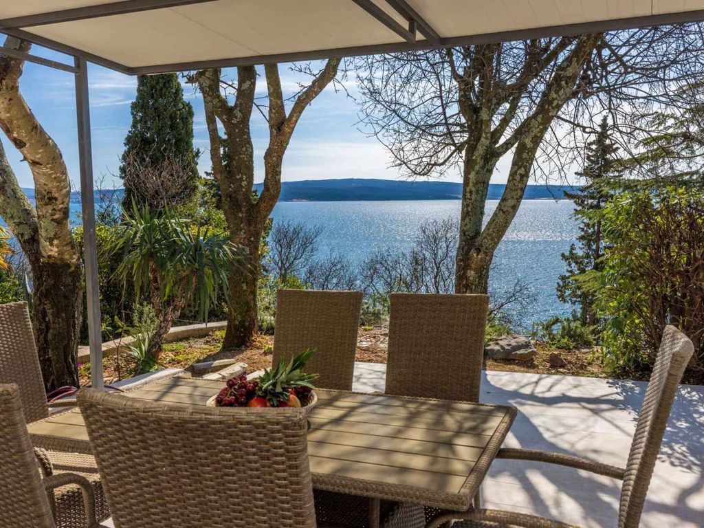 Ferienhaus mit Klimaanlage und Garten