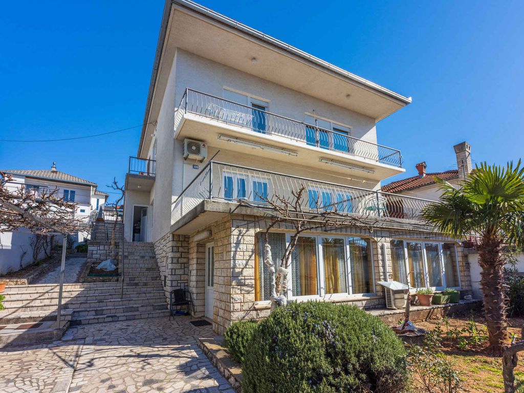 Ferienwohnung mit Klimaanlage und Terrasse