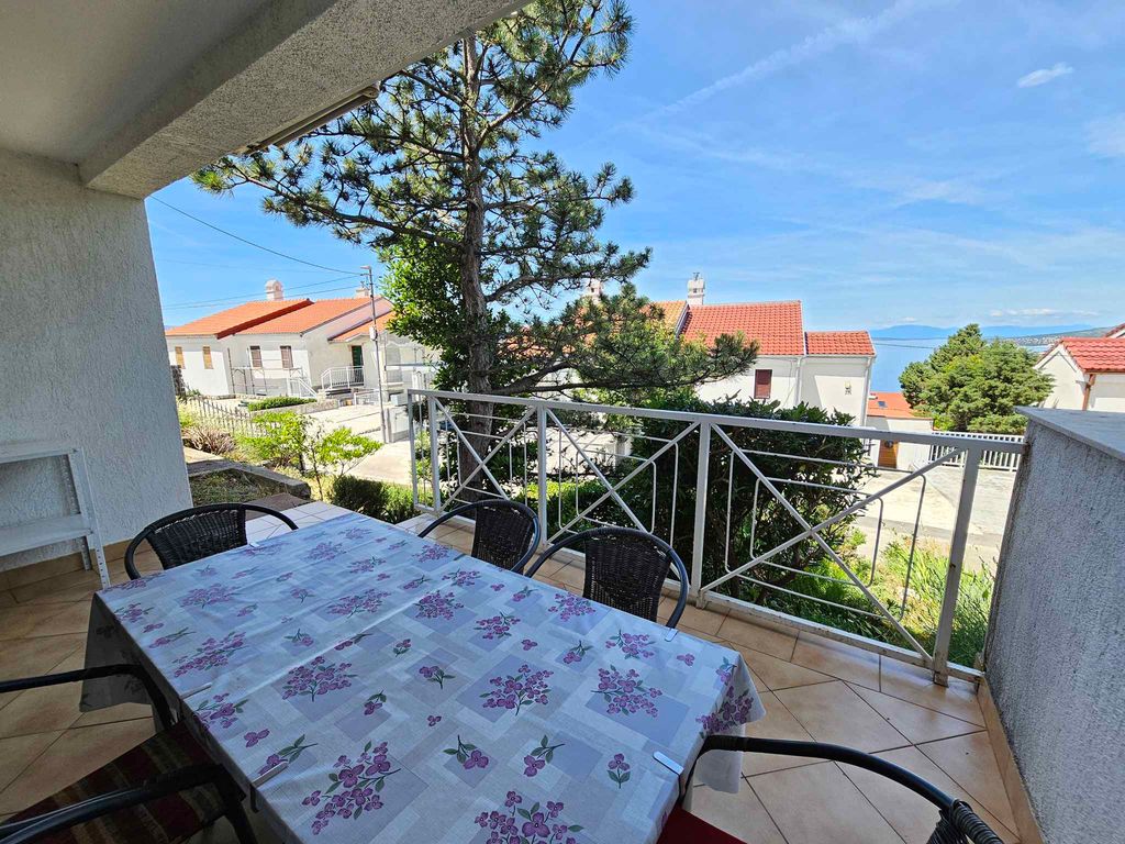 Ferienhaus auf 2 Etagen mit Balkon